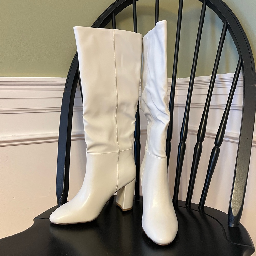 Chinese Laundry Krafty Smooth boot in Ecru - Picture 9 of 11